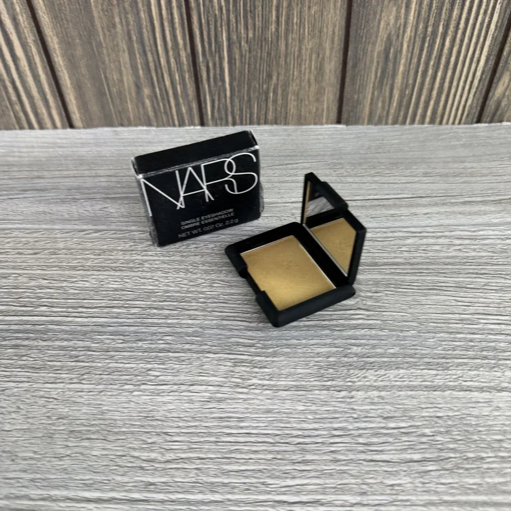 NARS Goldfinger 2008 Single Eyeshadow 0.07 oz 2.2g Original Large Pan w/ Box